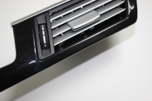  Interior panel ventilation grilles 