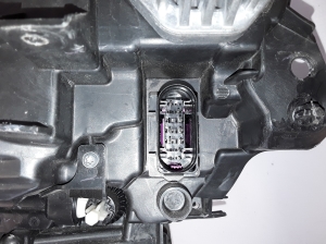 VOLVO S90 (2016–2026) Scheinwerfer vorne 50677232 - 4