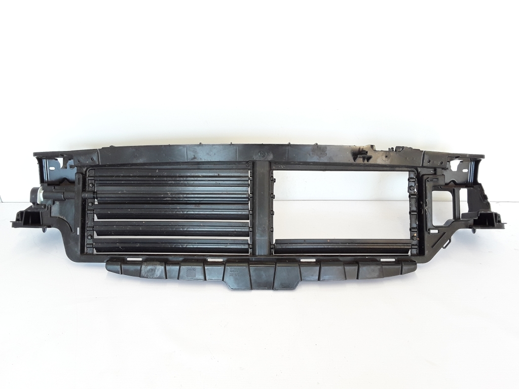 Used VOLVO XC60 Air deflector cooling radiator 31425365