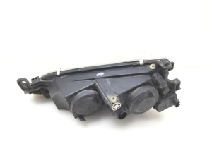 Opel Vectra B (1995–2002) Scheinwerfer und seine Teile - 2