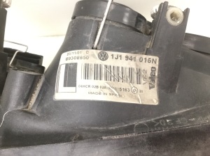 Volkswagen Golf IV (1997–2003) Scheinwerfer vorne 1J1941015N - 2