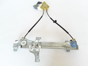 RENAULT Megane III (2008–2016) Rear side door window regulator 827200003R - 2