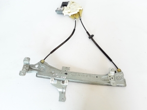   Rear side door window lifter 