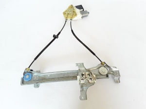 RENAULT Megane III (2008–2016) Rear side door window regulator 827210003R - 4