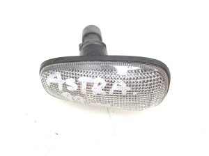 Front fender turn signal - 90560403