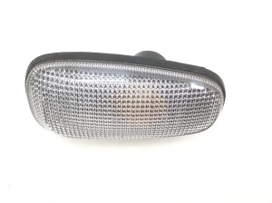 Front fender turn signal - 90560403