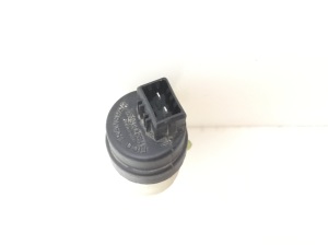 Opel Vectra B (1995–2002) Front windshield washer pump 090508705 - 2