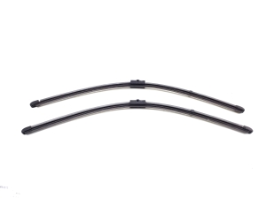  Windshield wiper blades 