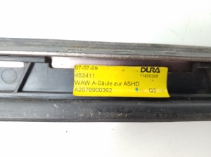 Mercedes Benz E-Class W207 (2009–2017) Windshield pillar outer molding A2076900362 - 3