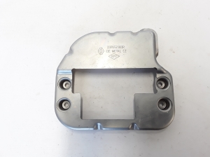   Support de calculateur moteur  - 237052383R 