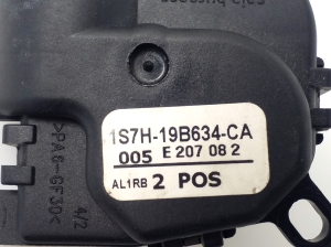 Ford Mondeo IV (2007–2015) Stellmotor Heizungsklappe 1S7H19B634CA - 3