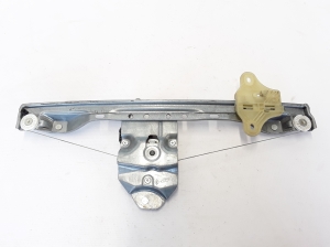 RENAULT Twingo III (2014–2026) Front door window regulator 807215092R - 4