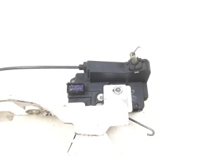 Opel Zafira A (1999–2005) Front door lock 24444017 - 3