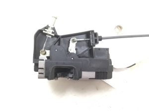 Opel Zafira A (1999–2005) Front door lock 24444017 - 3