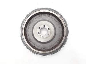  Clutch flywheel 