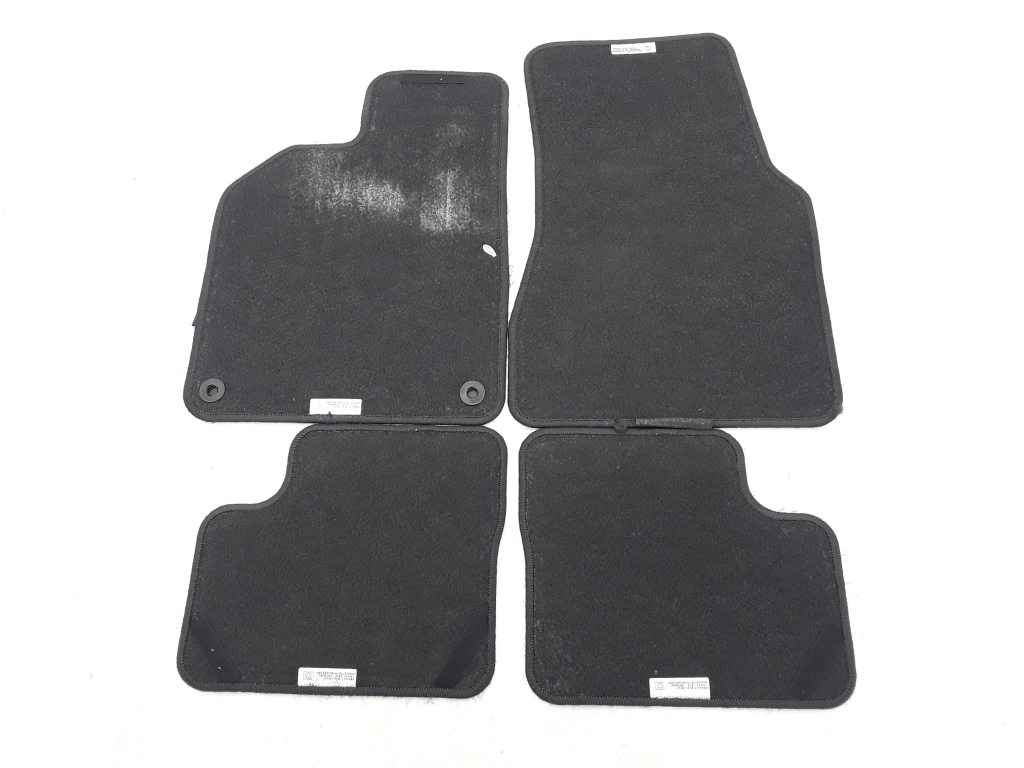 RENAULT Twingo 3 generation (2014-2023) Floor Mat Set 8201476007 22319039