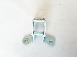 RENAULT Twingo III (2014–2026) Rear side door upper hinge 824000630R - 3