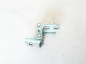 RENAULT Twingo III (2014–2026) Rear side door lower hinge 824213744R - 2