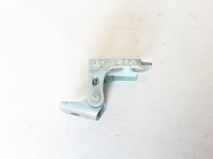 RENAULT Twingo III (2014–2026) Rear side door lower hinge 824213744R - 3