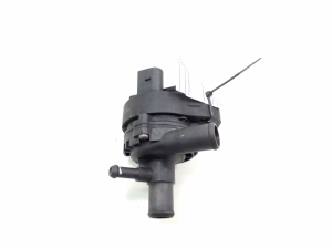Mercedes Benz E-Class W207 (2009–2017) Tsirkulatsioonipump A2118350028 - 3