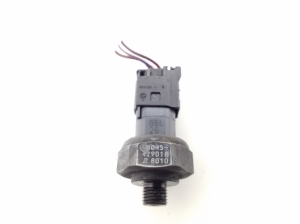Mercedes Benz E-Class W207 (2009–2017) A/C condenser sensor A0045429018 - 2