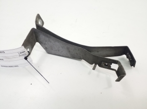 Halter Unterfahrschutz vorne - A2075240240