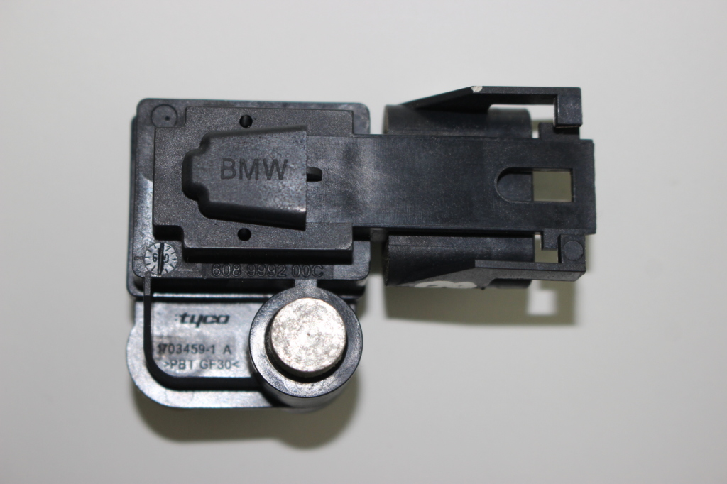 BMW 7 Series F01/F02 (2008-2015) Дополнительные внутренние детали двигателя 9159311 21401727