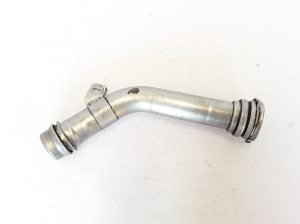  Intercooler hose 