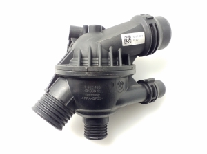 Kühlmittelthermostat - 7552403