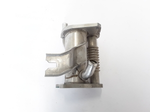   EGR valve cooler 