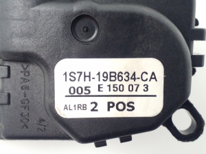 Ford Mondeo IV (2007–2015) Stellmotor Heizungsklappe 1s7h19b634ca - 4