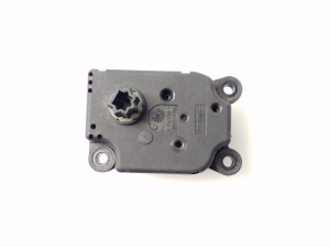 Ford Mondeo IV (2007–2015) Stellmotor Heizungsklappe 3m5h19e616ab - 4