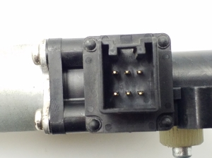 Mazda 6 (2007–2012) Hinterer Seitentür-Fensterhebermotor d6515858x - 4