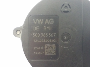 Volkswagen Passat B7 (2010–2014) Zusatzwasserpumpe 5Q0965567 - 3