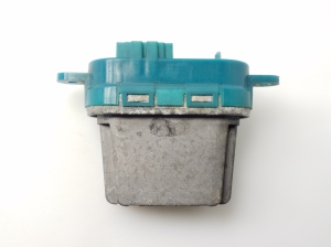 Cabin shoulder motor resistance - 7L0907521B
