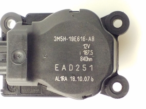 Ford Mondeo IV (2007–2015) Stellmotor Heizungsklappe 3M5H19E616AB - 3