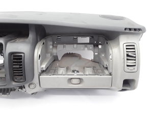 RENAULT Trafic II (2001–2014) Dashboard and its parts 8200933899 - 2