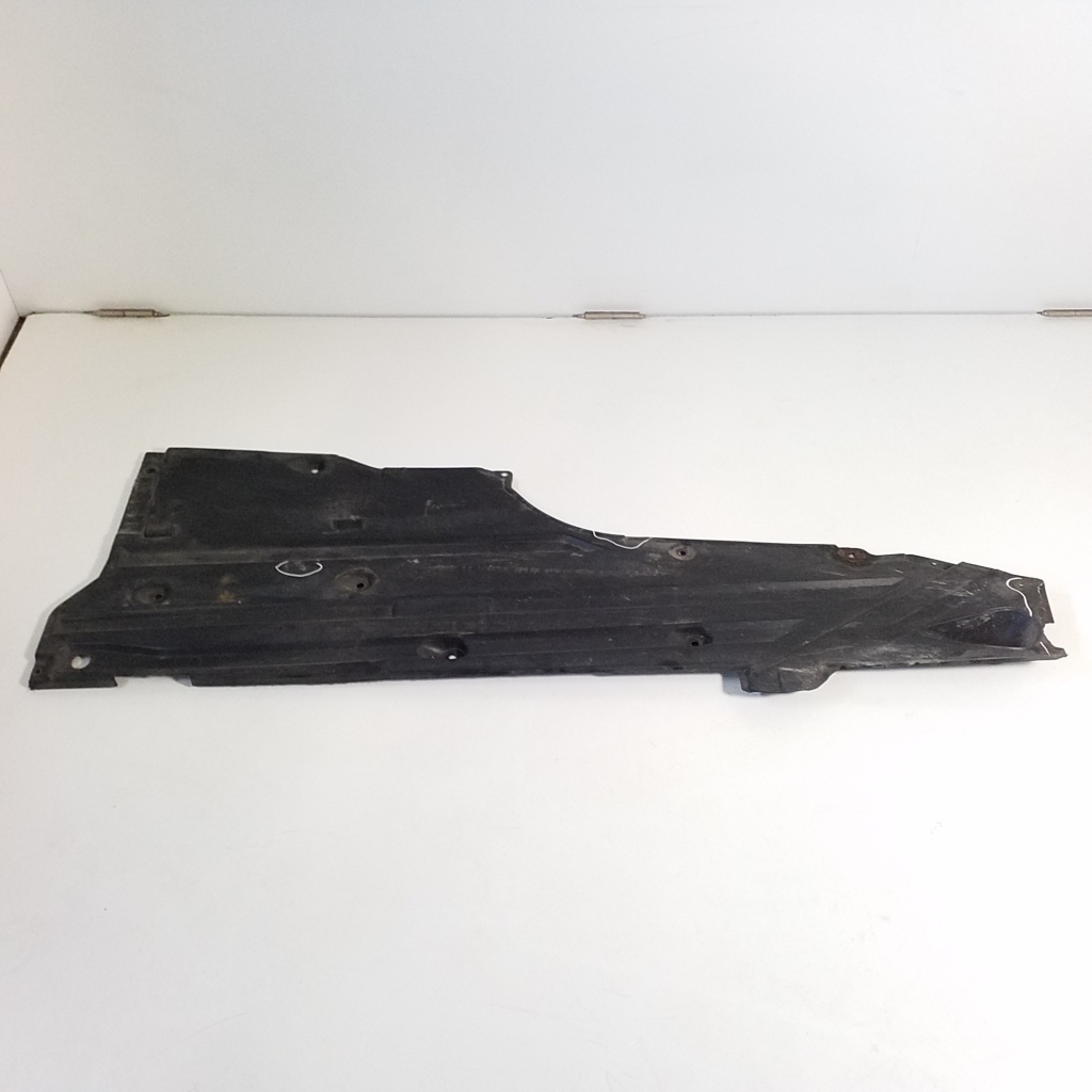 Mercedes Benz SLK-Class 171 (2004–2011) Unterbodenschutz A1716190138 Mercedes Benz SLK-Class 171 (2004–2011) Unterbodenschutz A1716190138