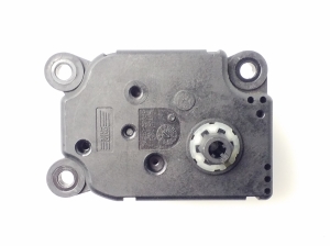 BMW 1 SERIES E87 (2003–2012) Stellmotor Heizungsklappe 113930072 - 2