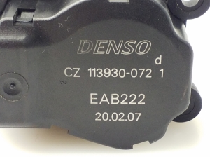 BMW 1 SERIES E87 (2003–2012) Stellmotor Heizungsklappe 113930072 - 3