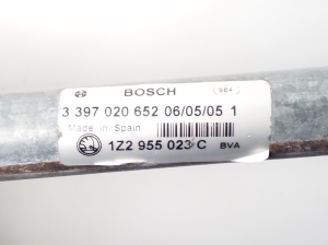Skoda Octavia II (2004–2013) Scheibenwischermechanismus 1Z2955023C - 3