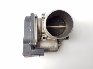  Accelerator valve 