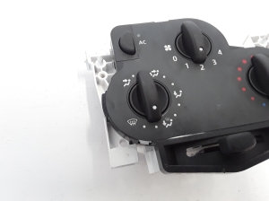 Dacia Logan I (2004–2012) Heater control panel 69570001 - 2