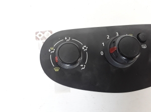 Dacia Sandero (2012–2021) Heater control panel N106277R - 5