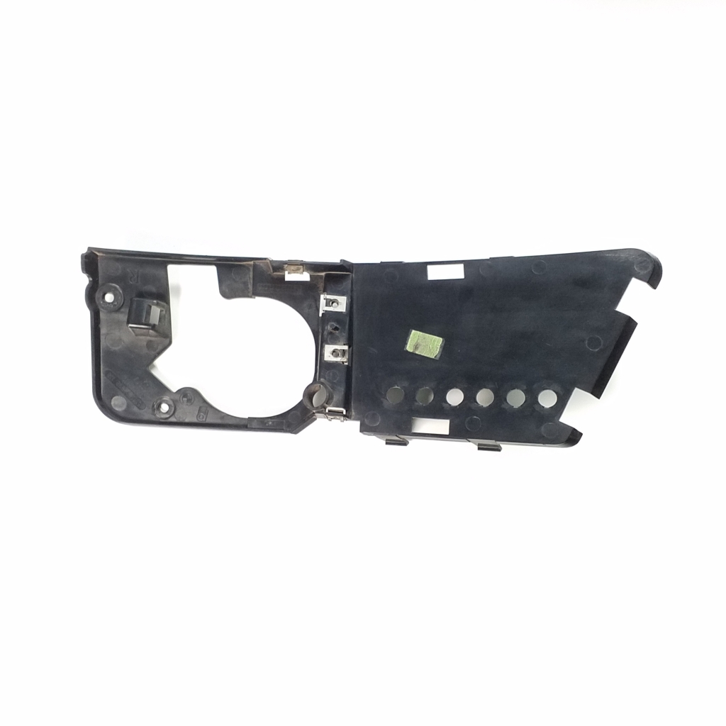 BMW 3 Series E90/E91/E92/E93 (2004-2013) Support de phare antibrouillard avant droit 7892112 21429157