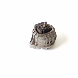 BMW 3 SERIES E90 (2004–2013) Engine mount 6768799 - 3