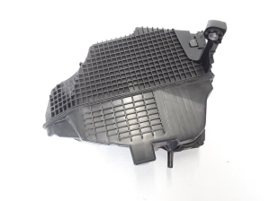 RENAULT Clio IV (2012–2019) Luftfiltergehäuse 165001258R - 3