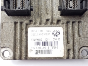 FIAT Punto (2005–2018) Motorsteuergerät 51784956 - 2