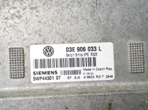 Volkswagen Polo IV (2001–2009) Motorsteuergerät 03E906033L - 4