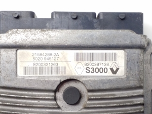 RENAULT Megane II (2002–2009) Motorsteuergerät 8200387138 - 2